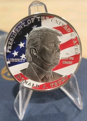 Conmemorativo Donald J Trump  Foto 1 de 3