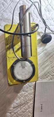 Medidor radiológico contador Geiger CD V-700 Foto 1 de 4