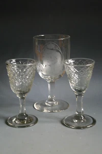 DOS VASOS GEORGIANOS ANTIGUOS - C. 1800-20 CON CRISTAL CONMEMORATIVO DE LA PRIMERA GUERRA MUNDIAL - Imagen 1 de 5