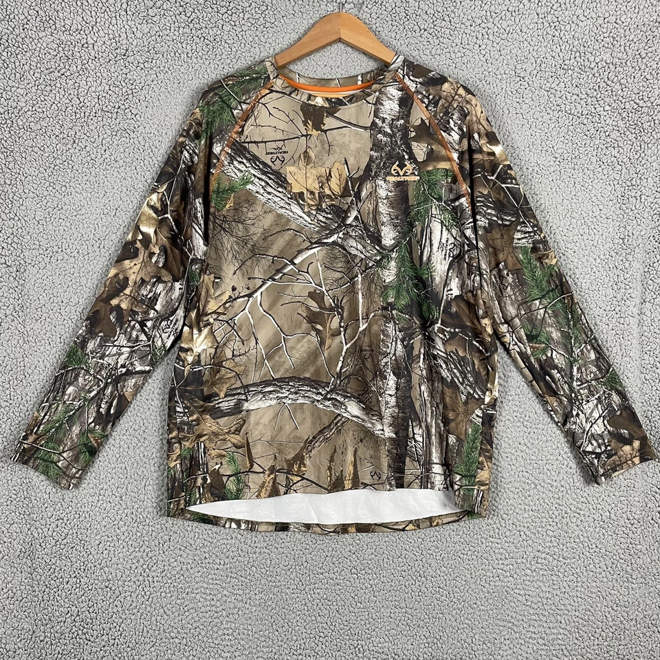 Realtree Shirt Adult XL Camo Long Sleeve Base Layer Insect Control - Image 1 of 4