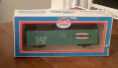 Vintage HO Scale 9087 New York Central Plug Door Box Car Model Power MIB - Image 1 of 4