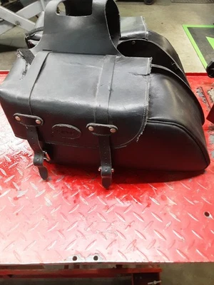 Juego de pares de alforjas de cuero Triumph Bonneville Speedmaster OEM Foto 1 de 4