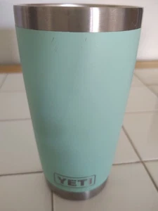 Yeti Mint Green Rambler Tumbler W/ Magslider Lid 20 oz. Gebraucht - Bild 1 von 6