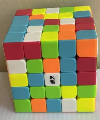 Cubo mágico juguete rompecabezas 5x5 Foto 1 de 2