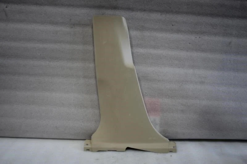 2010 2011 2012 2013 2014 2015 LEXUS RX450H RX350 CENTRO IZQUIERDO B PANEL DE MOLDURA Foto 1 de 4