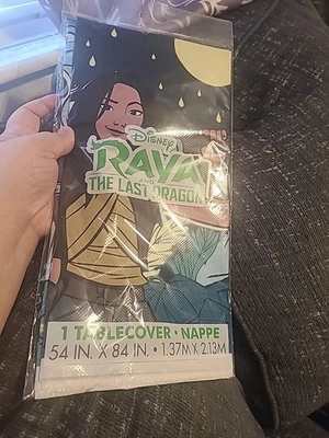 迪士尼 RAYA & THE LAST DRAGON 塑料桌子盖 ~ 生日派对 54 英寸 x 84 英寸 — 第 1/2 张图片
