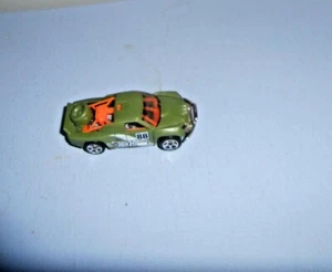 2004 Hot Wheels Off Track olivgrün Maßstab 1:64 - Bild 1 von 5