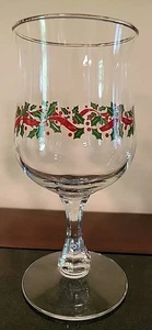 Vintage Libby Christmas Wine Glasses, Gold Rims, With Holly, Berries and Ribbons - Picture 1 of 9