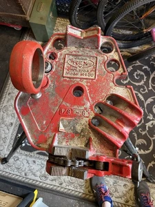 Wheeler-Rex Portable Chain Vice 1/8 - 6", 4160 - Picture 1 of 8