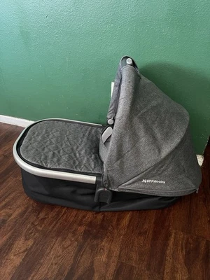 Uppababy Bassinet - Image 1 of 4