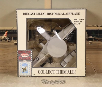 Model Power US Navy "USS Kitty Hawk" E-2C Scale 1/145 - Image 1 of 4