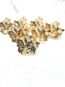 Napkin Rings Gold Tone Fall Maple Leaves Set Of 7 - Picture 1 of 6