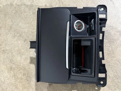 Portavasos consola central delantera Audi A4 A5 Q5 2009-2016 8K0-857-951-C OEM Foto 1 de 4