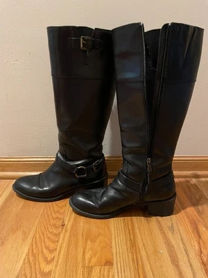 Chaps Botas Mujer 9.5 B Rubí Alto Montar Negro Hasta la Rodilla Hebilla Correa Comodidad Foto 1 de 4