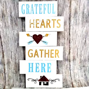Letrero de pared rústico de madera maciza de agradecimiento Grateful Hearts Gather Here - Imagen 1 de 9