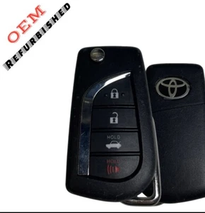 OEM 2018-2024 TOYOTA CAMRY COROLLA KEYLESS REMOTE ENTRY FOB FLIP KEY HYQ12BFB - Picture 1 of 2