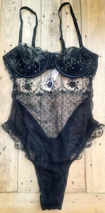 Victoria's Secret Dream Angels Wicked Embroidered Teddy, Size S - Picture 1 of 6
