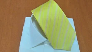 Cravatta seta 7 sette Pieghe artigianale cucita a mano Gialla MADE IN ITALY - Foto 1 di 4