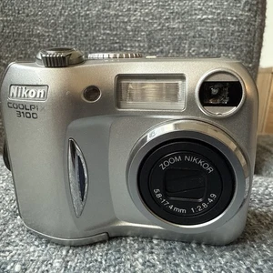 Nikon COOLPIX 3100 3.2MP Digitalkamera - Silber nicht vollständig getestet ohne Speicherkarte - Bild 1 von 11