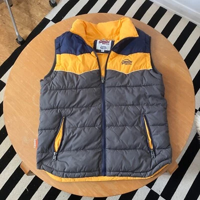 Superdry vintage cool  retro gilet body warmer   2 pockets zipper excellent  - Image 1 of 4