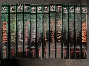 Vampire the Maskerade - Komplette 13 Bücher Clan Roman Sammlung - Bild 1 von 3