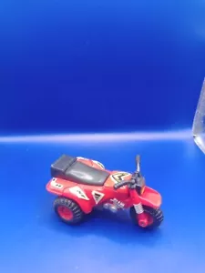 Vintage 1980s Mc Toy Dynabot 3 Wheeler Motorized Robot Action Figure Toy JM24 - Picture 1 of 12