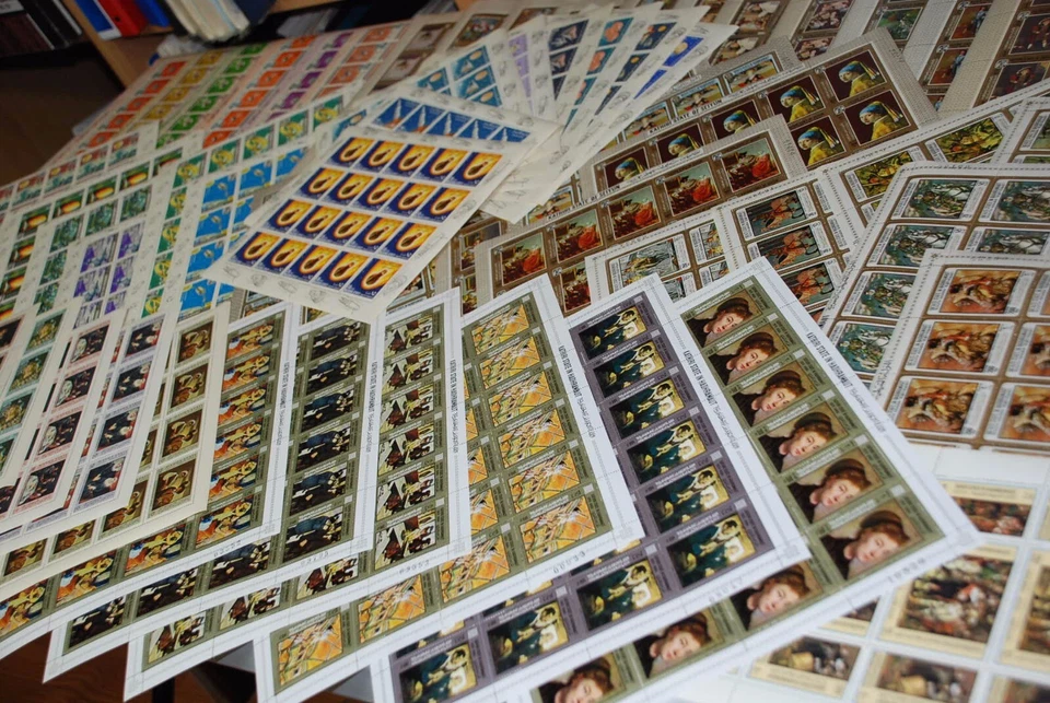 Dealer Lot - FULL Sheets -  SPACE - ART, Painting - 1560 MNH STAMPS - Image 1 of 1