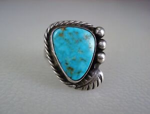 VINTAGE NAVAJO STERLING SILVER & WATER WEBBED TURQUOISE RING size 7