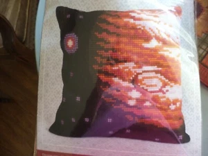 Colección D Arte Punto de Cruz Kit Almohada 5194 Planeta Júpiter 16 x 16 Pulgadas  - Imagen 1 de 4