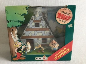 VINTAGE 2002 ASTERIX PLASTOY COLLECTION VILLAGE ASTERIX EN BOIS WOODEN 60 810 - Picture 1 of 24
