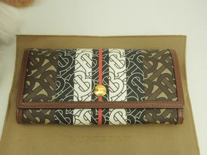 Burberry Halton Flap TB Bifold Long Wallet 7.6*3.9*1.3 inch - Picture 1 of 11