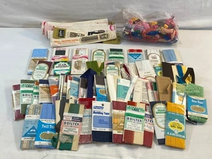 LOTE 95+ Accesorios de Costura Vintage Sesgado Dobladillo Cinta Bordado Encaje Cinta Cremallera - Imagen 1 de 7