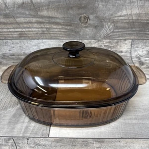 Corning Vision Ware - Cazuela ovalada ámbar de 4 cuartos con tapa. Difícil de encontrar - usado en excelente estado! - Imagen 1 de 11
