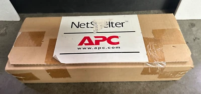 New APC NetShelter Cable Management AR7702, Vertical Cable Containment Brackets - Image 1 of 3