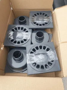 Hofablauf 15x15 cm D 50 mm vertikaler Außenstutzen Platte 15x15 cm 6 Stück - Bild 1 von 2