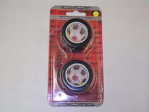 1/12 Rear Foam Tires Yellow Compound (1 Pair) COR14600 - Picture 1 of 2