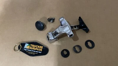 71-95 Chevrolet G10 G20 Van GMC Vandura OEM Pop Out Window Latch BLACK BUTTON - Image 1 of 4