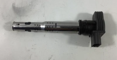 2009 - 2017 VOLKSWAGEN TIGUAN IGNITION COIL OEM . - Image 1 of 4