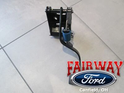 07 thru 10 Super Duty F-250 F-350 F-450 F-550 OEM Genuine Ford Clutch Pedal - Image 1 of 4