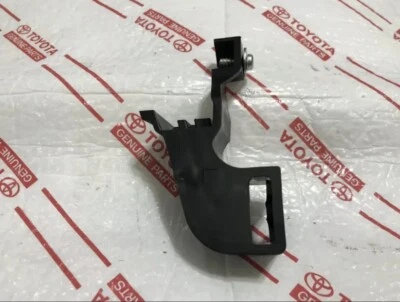 LEXUS RX330 RX350 HEADLIGHT TAB REPAIR BRACKET LEFT HID XENON DRIVER FENDER SIDE — 第 1/3 张图片