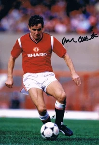 Signed Arthur Albiston Manchester United Autograph Photo Scotland West Brom - Picture 1 of 1