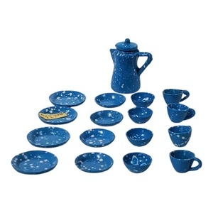Puppenhaus Miniatur 18-teiliges hellblaues Spritzgeschirr Emaille Geschirrset Kaffeekanne - Bild 1 von 5