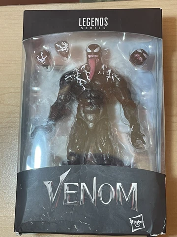 Venom 7-inch action figure with adjustable accessories NEW in DAMAGED Box Cover