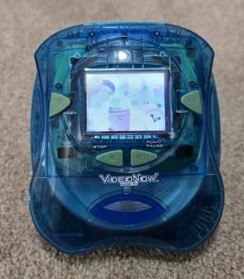 Video Now Color FX Video Personal de Hasbro Azul Hielo con Disco de Pistas Azules, Funciona Foto 1 de 2