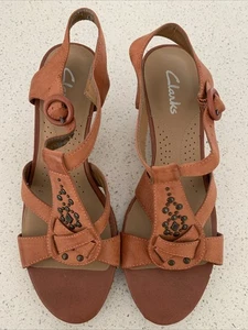 Clarks Size 6 1/2 Cork Wedge Heels Burnt Orange Embellished Studded EUC - Picture 1 of 9