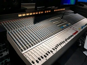 Allen Heath Ml 5000 44 Channel Plus 8 Sterio - Picture 1 of 9