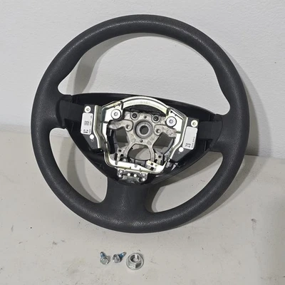 Volante Nissan Leaf Htbk 2013 2014 2015 2016 2017 4 puertas negro 48430-3Nf1b Foto 1 de 4