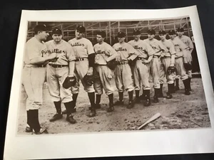 JIMMIE FOXX VINTAGE BASEBALL TEAM PHOTO - PHILADELPHIA PHILLIES 1945 RARE - Picture 1 of 5