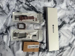 Apple Watch SE 2nd génération GPS 44mm Aluminium Starlight - Photo 1/4