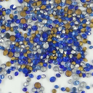 STRASS MIX 3 *** 100 strass anciens fond conique, MIX DIMENSIONS - Imagen 1 de 1
